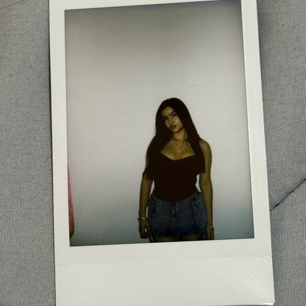 Meet your Posher, Valeria
